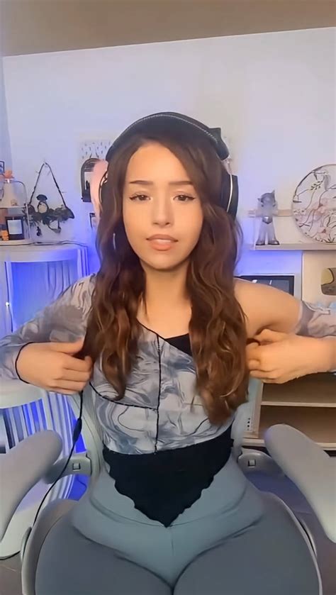 pokimane leak nude|Pokimane Nude Thicc